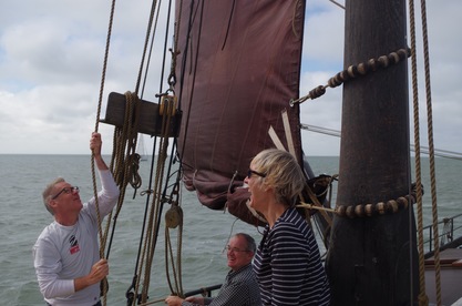 samen hijsen we de
              zeilen